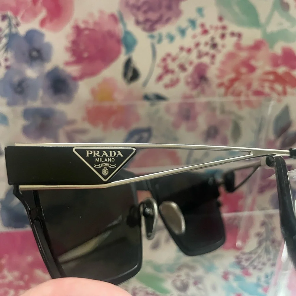 Prada PR 71ZS sunglasses
